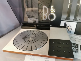 BEOGRAM 6002 TURNTABLE - Quality Dream Audio