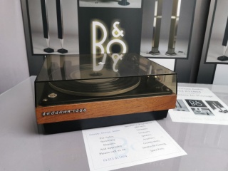 BEOGRAM 1000 TURNTABLE - Quality Dream Audio