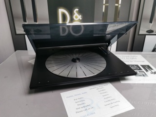 BEOGRAM 3500 TURNTABLE - Quality Dream Audio