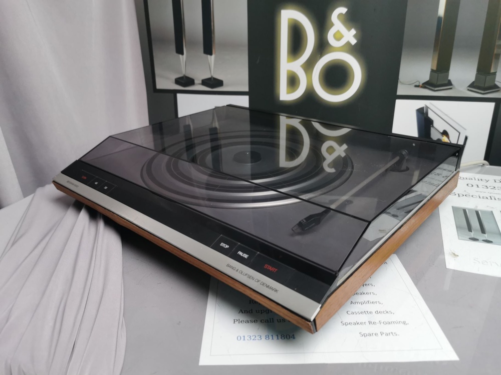 BEOGRAM 6000 TURNTABLE - Quality Dream Audio